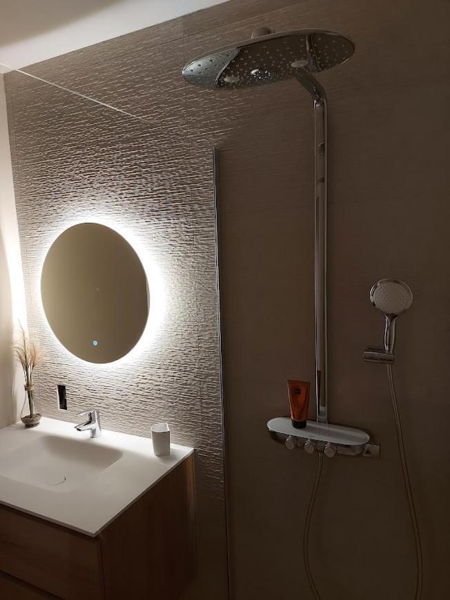 Appartement Met Zeezicht En Verwarmd Zwembad Ostende Exteriér fotografie